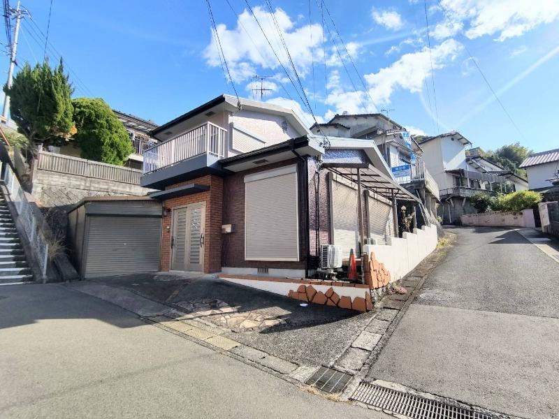 4LDK house in Nagasaki, Nagasaki - Photo 1