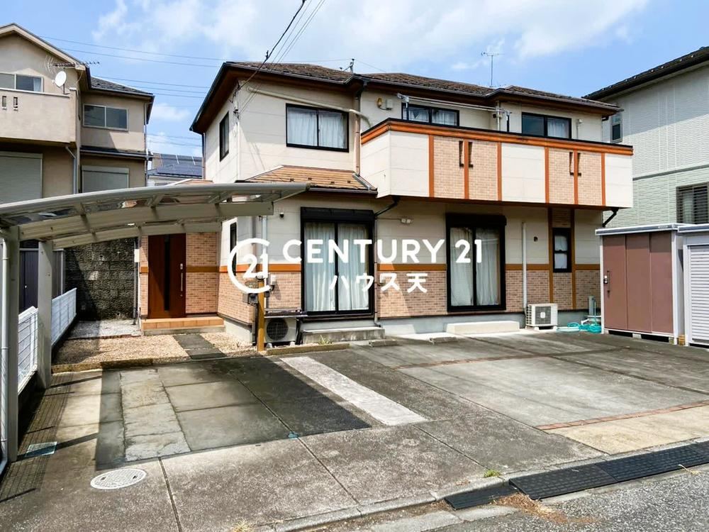4LDK house in Moroyama, Iruma District, Saitama - Photo 1