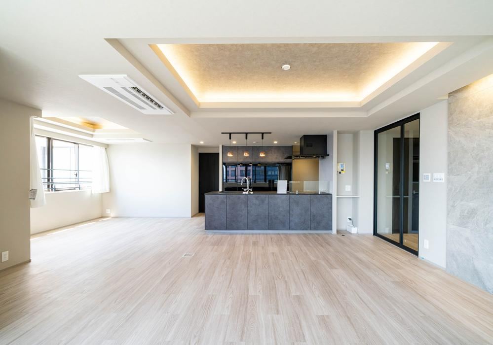 3LDK+S apartment in Sawara Ward, Fukuoka - Photo 1