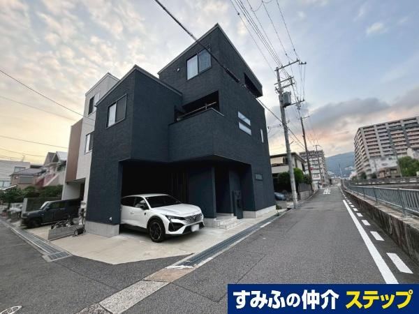 2LDK+2S house in Higashinada Ward, Kobe, Hyogo - Photo 1