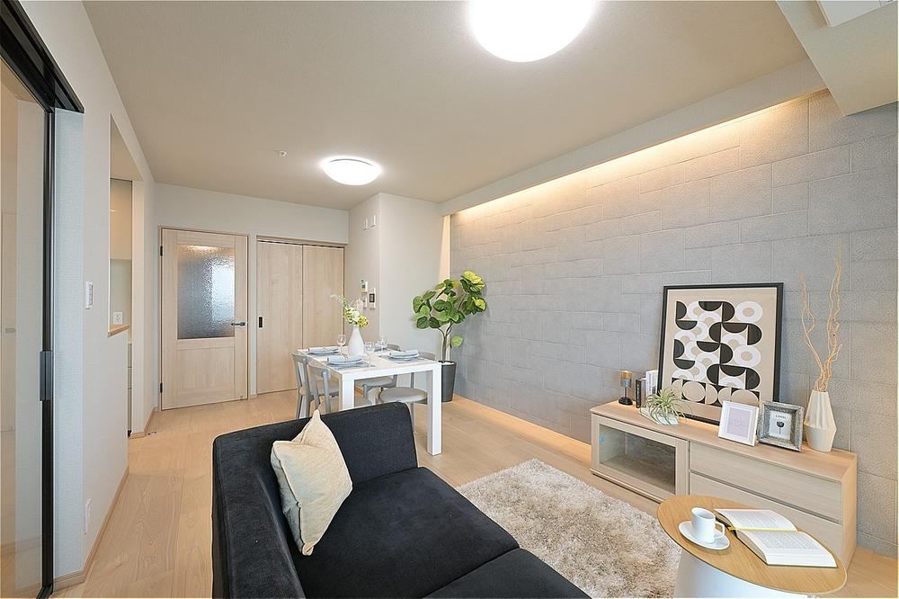 3LDK apartment in Shinjuku Ward, Tokyo - Photo 1
