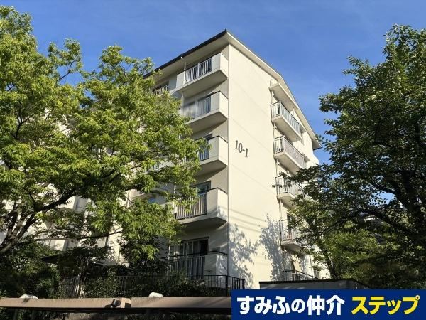 3LDK apartment in Tsuzuki Ward, Yokohama, Kanagawa - Photo 1