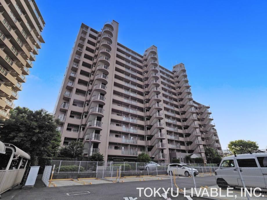 3LDK apartment in Tsuzuki Ward, Yokohama, Kanagawa - Photo 1