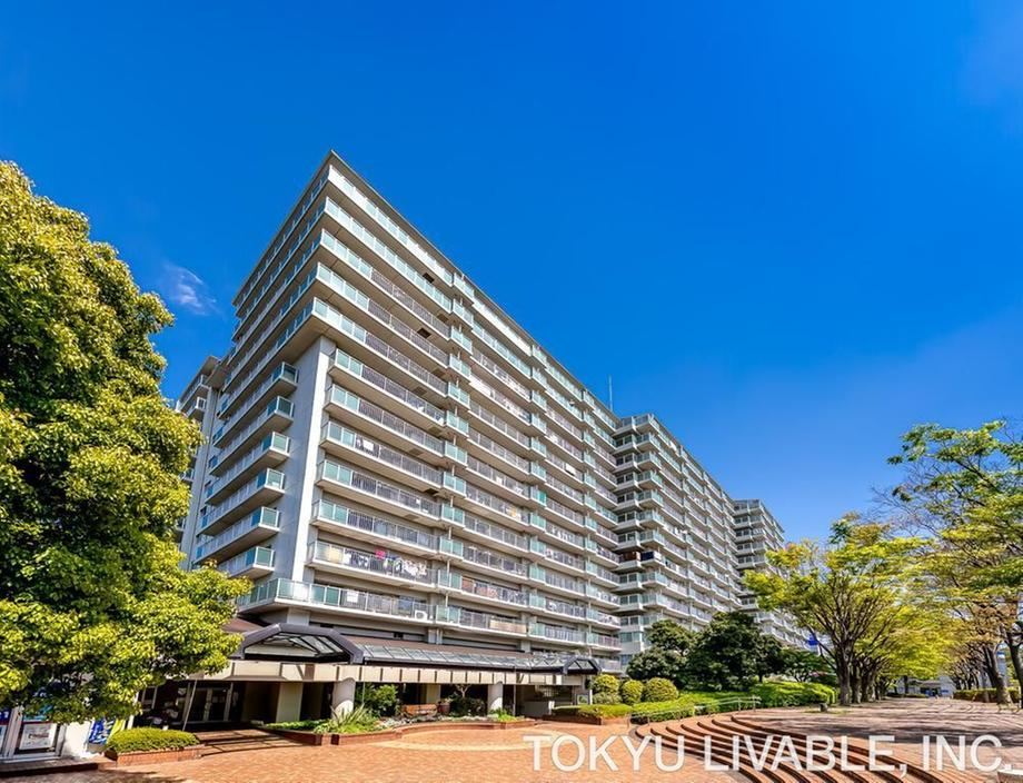 4LDK apartment in Tsuzuki Ward, Yokohama, Kanagawa - Photo 1