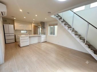 3LDK+S house in Minamikawachi District