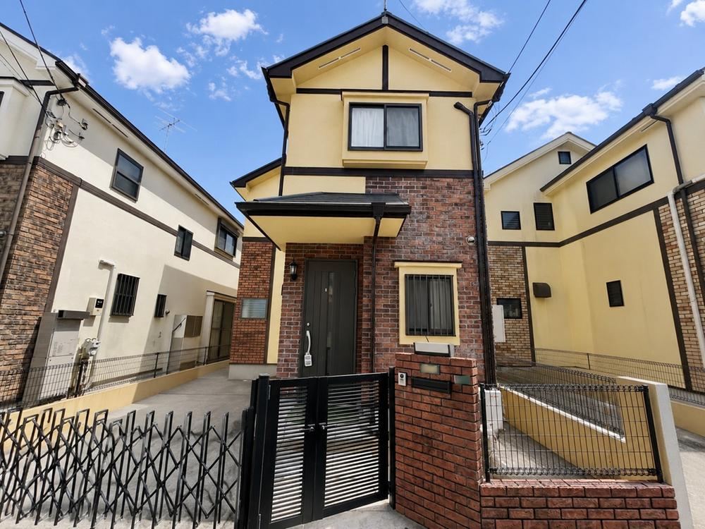 3LDK house in Kokubunji, Tokyo - Photo 1
