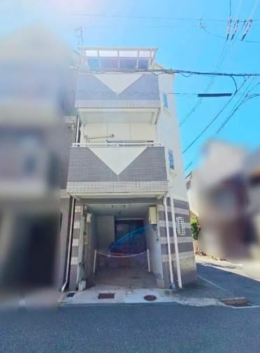 3LDK house in Higashiosaka, Osaka - Photo 1