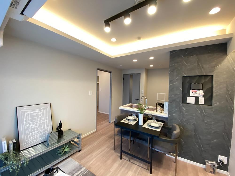 1LDK apartment in Shinjuku Ward, Tokyo - Photo 1