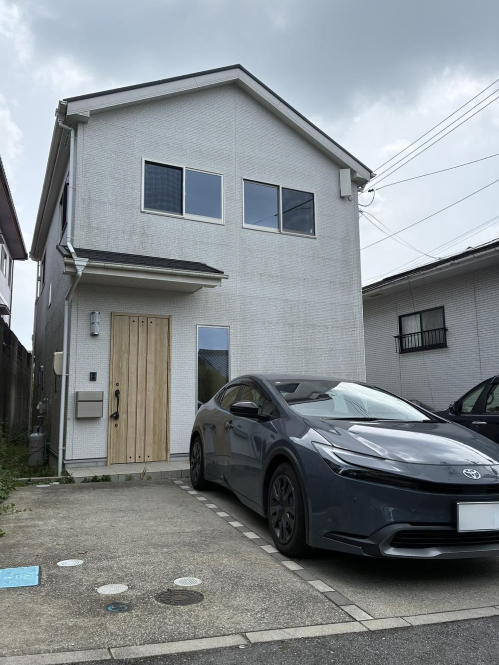 4LDK house in Higashihiroshima, Hiroshima - Photo 1