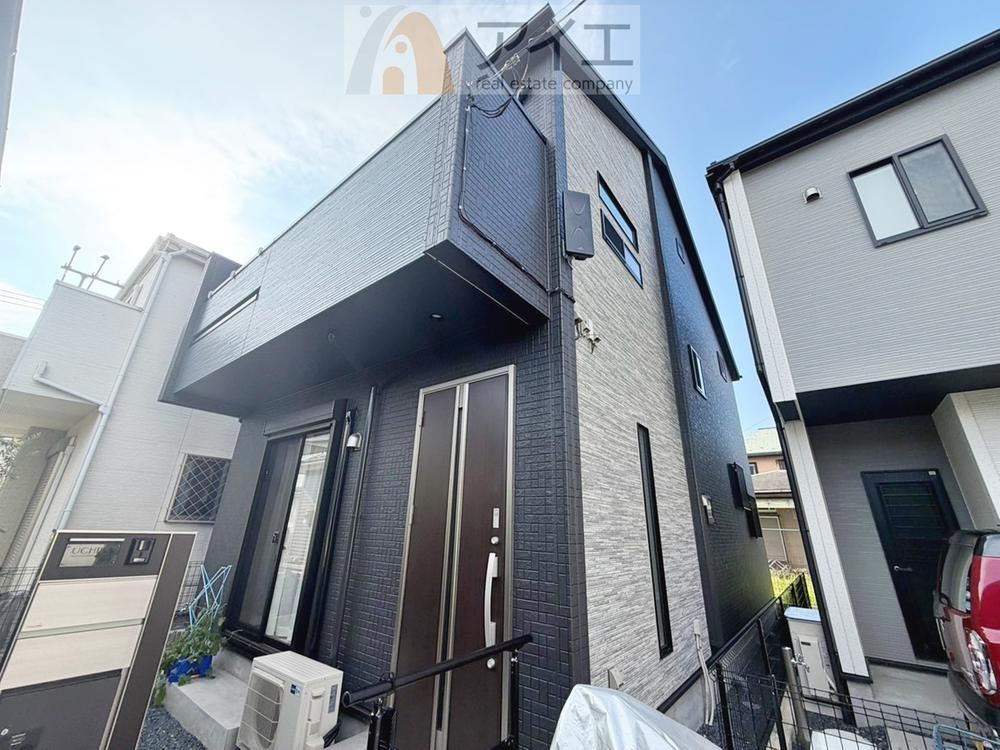 4LDK house in Yachiyo, Chiba - Photo 1