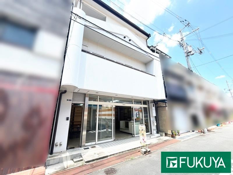 5LDK house in Daito, Osaka - Photo 1