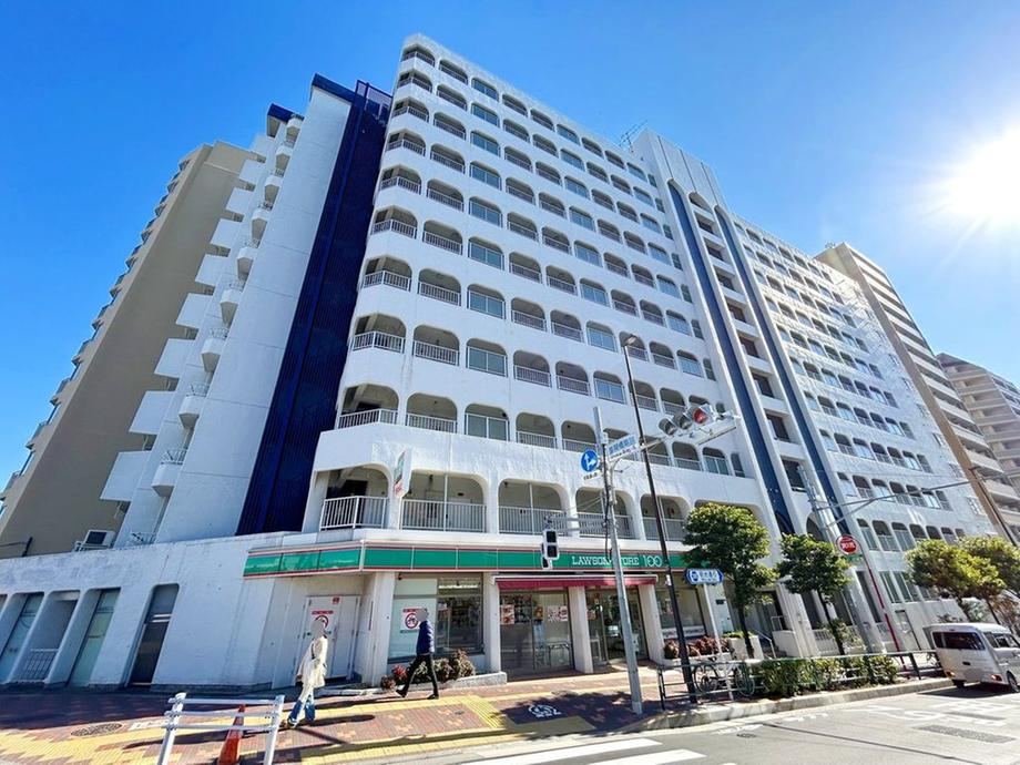 2LDK apartment in Koto Ward, Tokyo - Photo 1