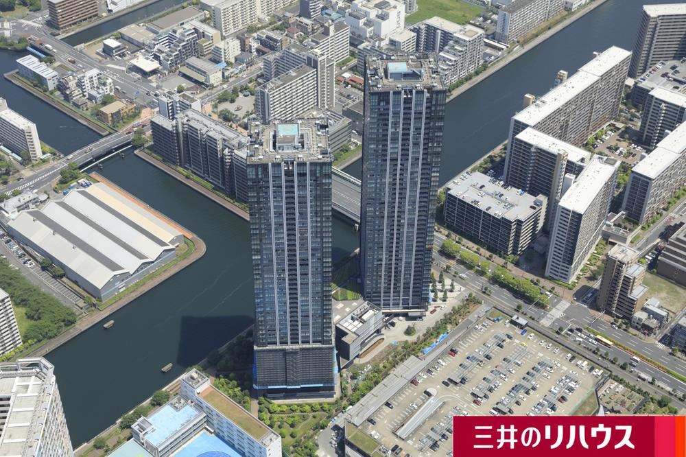 2LDK apartment in Koto Ward, Tokyo - Photo 1