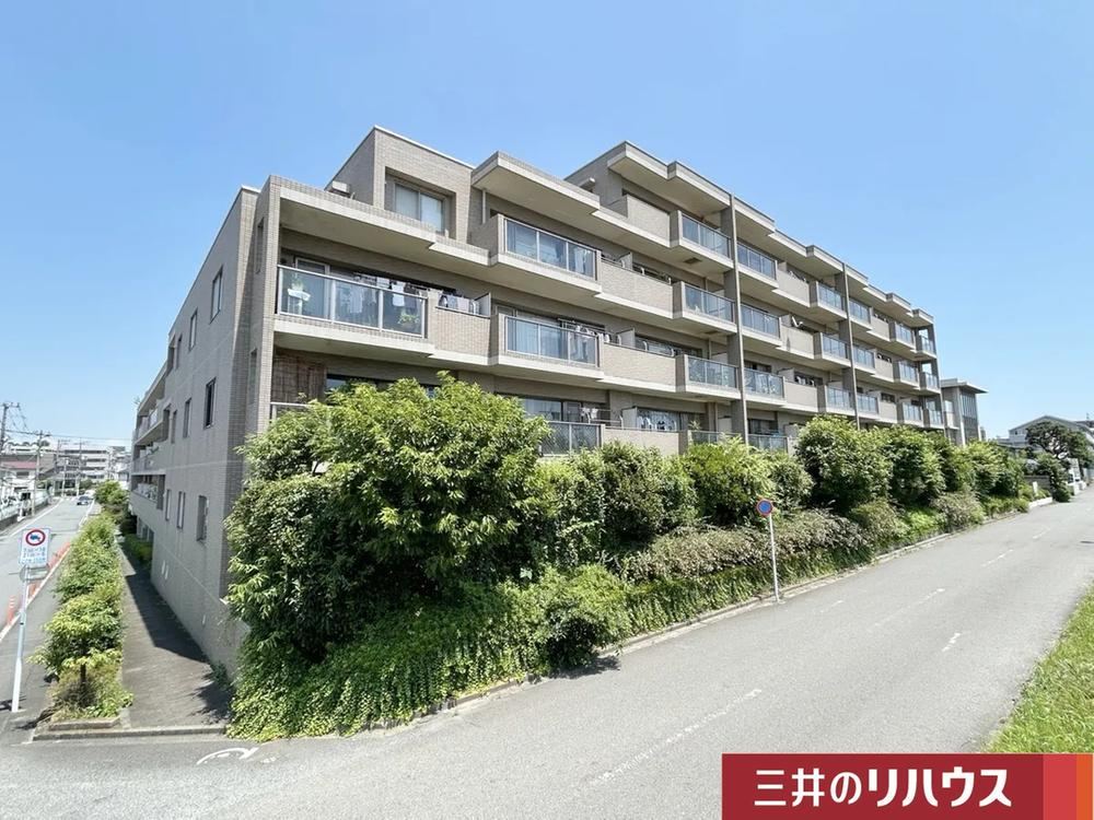 3LDK apartment in Setagaya Ward, Tokyo - Photo 1