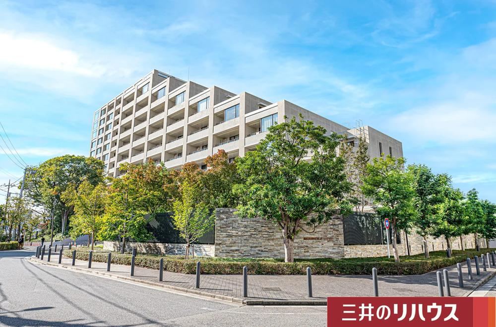 3LDK apartment in Setagaya Ward, Tokyo - Photo 1