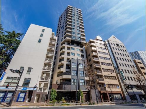 2LDK apartment in Bunkyo Ward, Tokyo - Photo 1