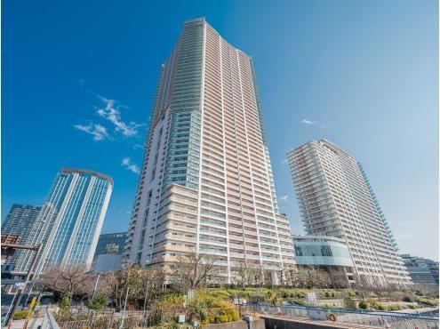 2LDK apartment in Koto Ward, Tokyo - Photo 1