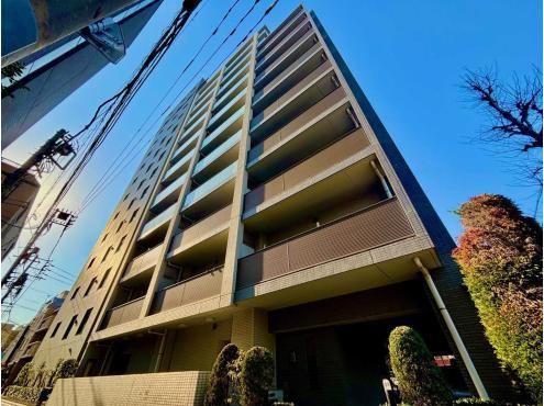 2LDK apartment in Bunkyo Ward, Tokyo - Photo 1