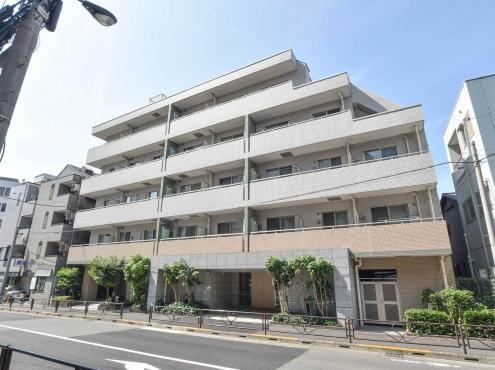 2LDK apartment in Bunkyo Ward, Tokyo - Photo 1