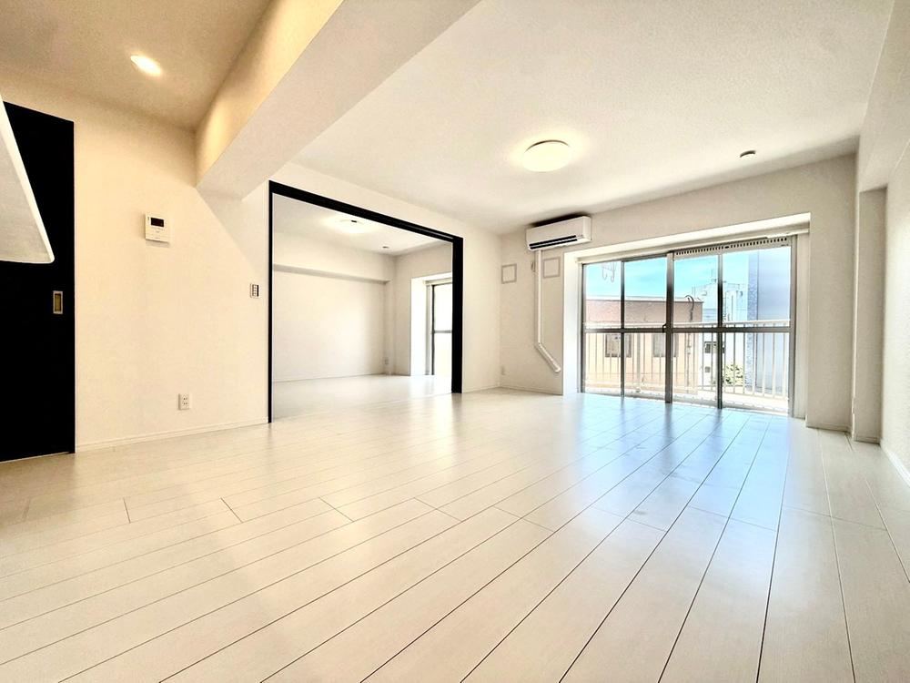 3LDK apartment in Yachiyo, Chiba - Photo 1
