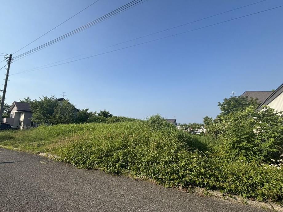 390 m² land in Asahikawa, Hokkaido - Photo 1