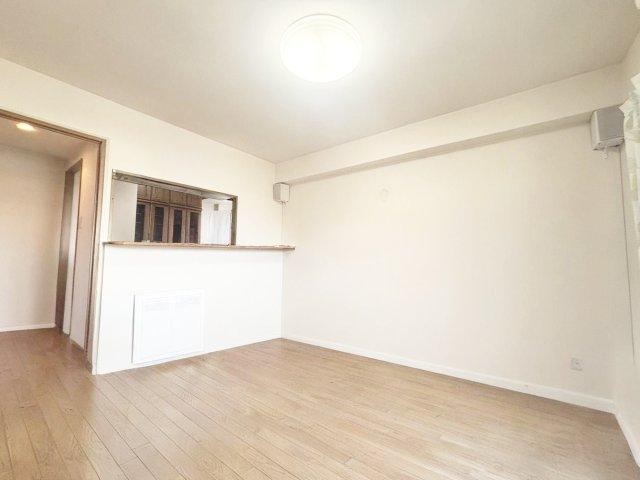 2LDK apartment in Higashisumiyoshi Ward, Osaka - Photo 1