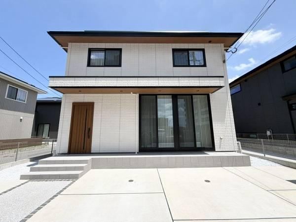2LDK house in Koga, Fukuoka - Photo 1