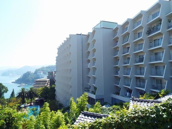 1LDK apartment in Atami, Shizuoka - Photo 1