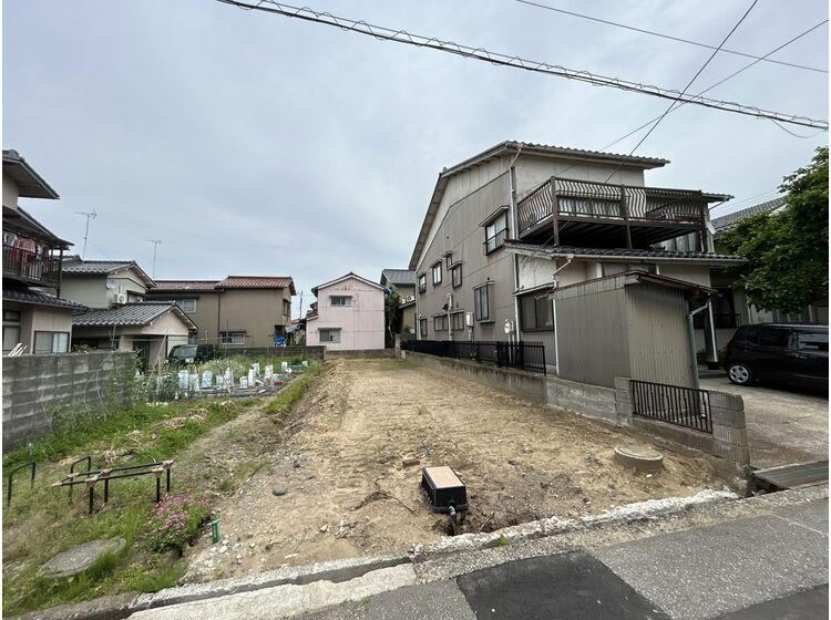 154 m² land in Kanazawa, Ishikawa - Photo 1