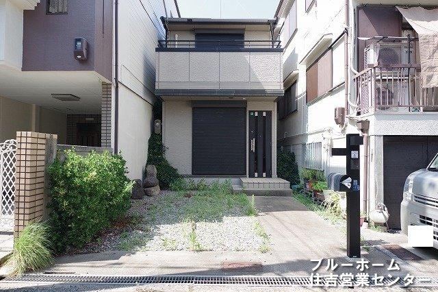2LDK house in Higashisumiyoshi Ward, Osaka - Photo 1