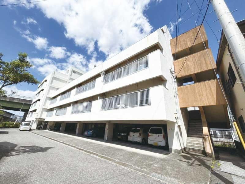 2DK apartment in Kochi, Kochi - Photo 1