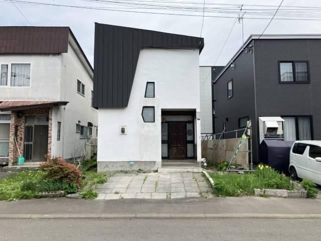 132 m² land in Shiroishi Ward, Sapporo, Hokkaido - Photo 1