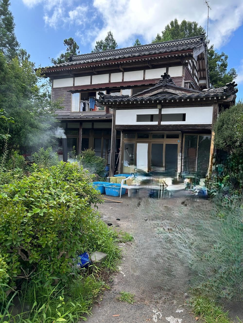 7DK house in Joetsu, Niigata - Photo 1