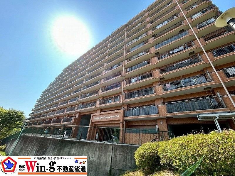 3LDK apartment in Kita Ward, Kobe, Hyogo - Photo 1
