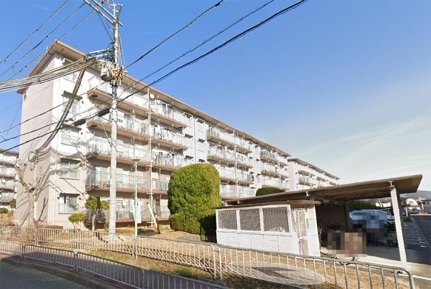 3LDK apartment in Kawanishi, Hyogo - Photo 1