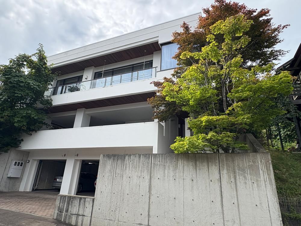 2LDK house in Chuo Ward, Sapporo, Hokkaido - Photo 1