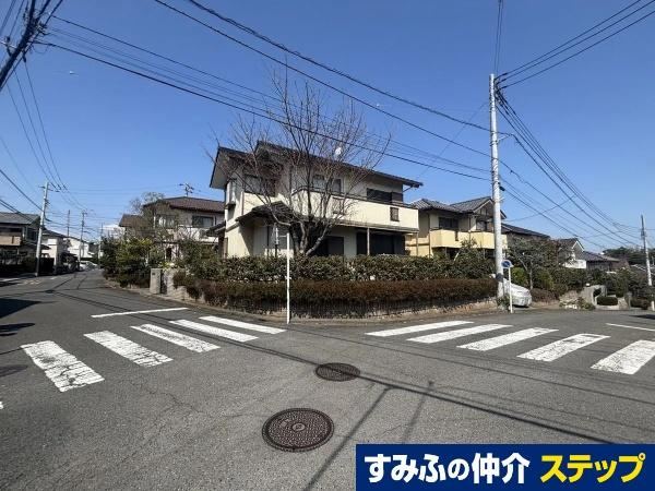 5LDK house in Totsuka Ward, Yokohama, Kanagawa - Photo 1