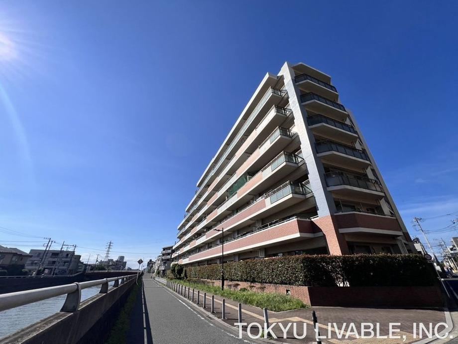 4LDK apartment in Funabashi, Chiba - Photo 1