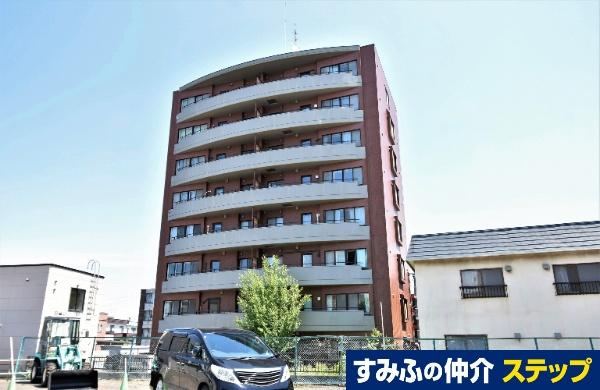 3LDK apartment in Kita Ward, Sapporo, Hokkaido - Photo 1