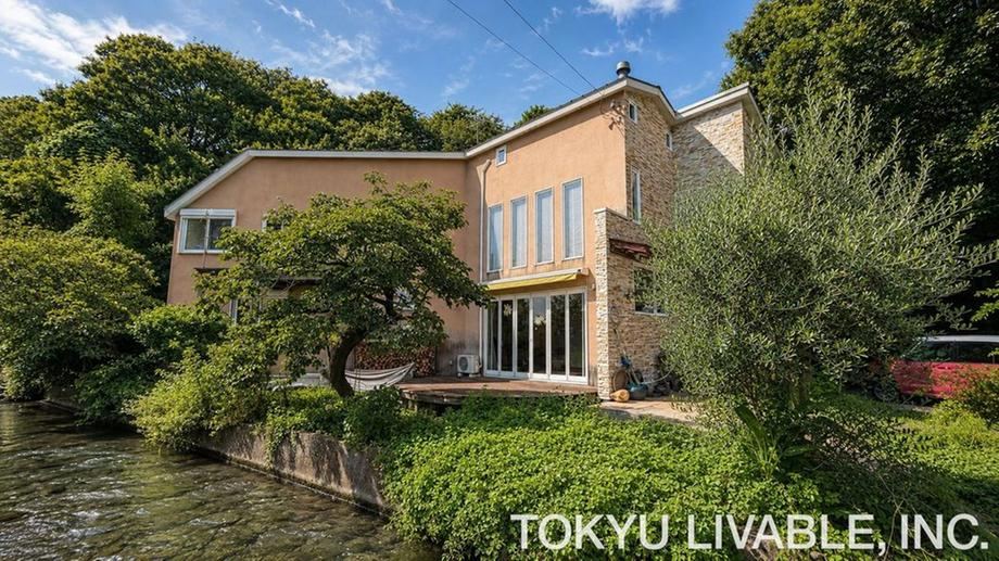 4LDK house in Kunitachi, Tokyo - Photo 1