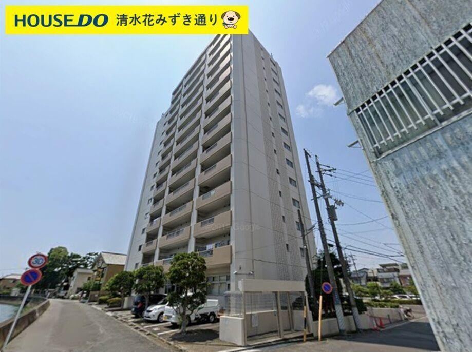 4LDK apartment in Shimizu Ward, Shizuoka - Photo 1