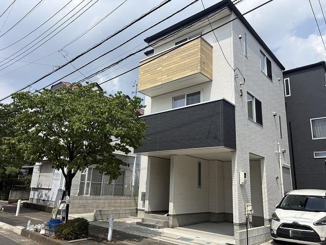 3LDK+S house in Minami Ward, Saitama - Photo 1
