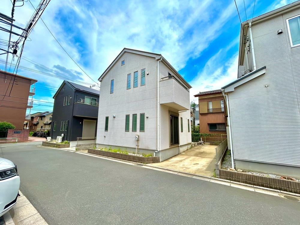 4LDK+S house in Niiza, Saitama - Photo 1