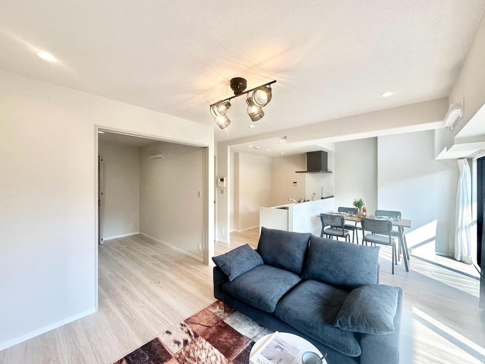 3LDK apartment in Nishi Ward, Hiroshima - Photo 1