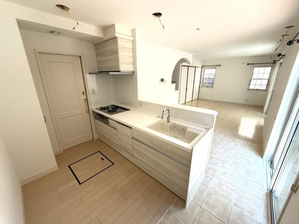 4LDK+S house in Nishi Ward, Fukuoka - Photo 1
