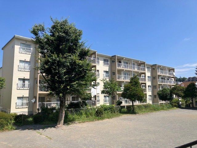 3DK apartment in Midori Ward, Yokohama, Kanagawa - Photo 1