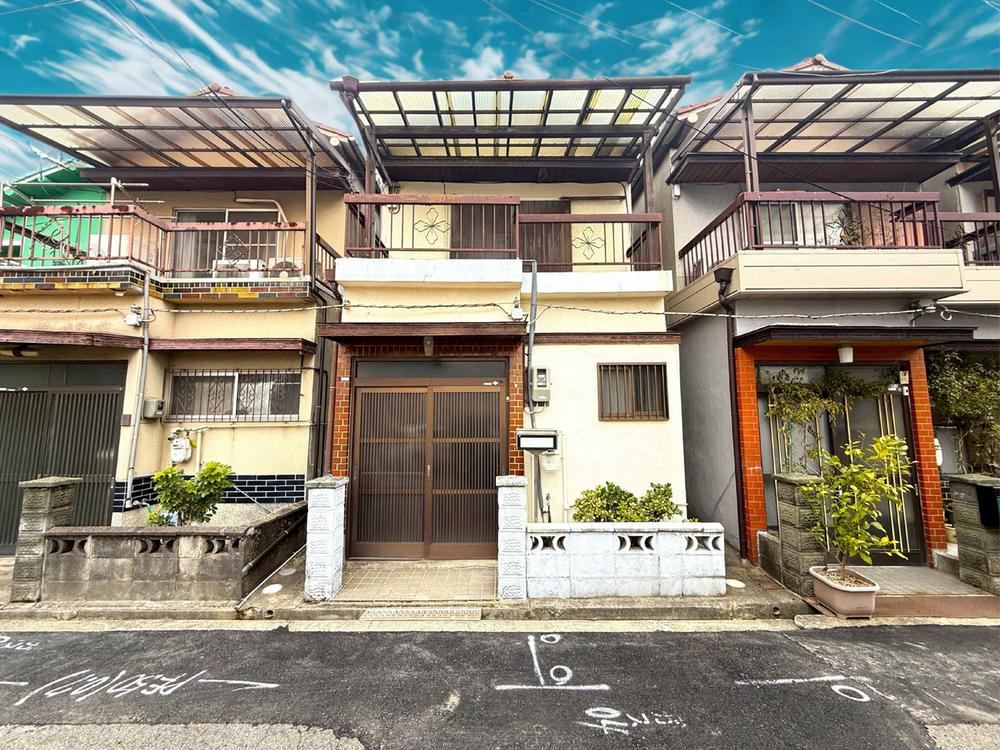 4DK house in Higashi Ward, Sakai, Osaka - Photo 1