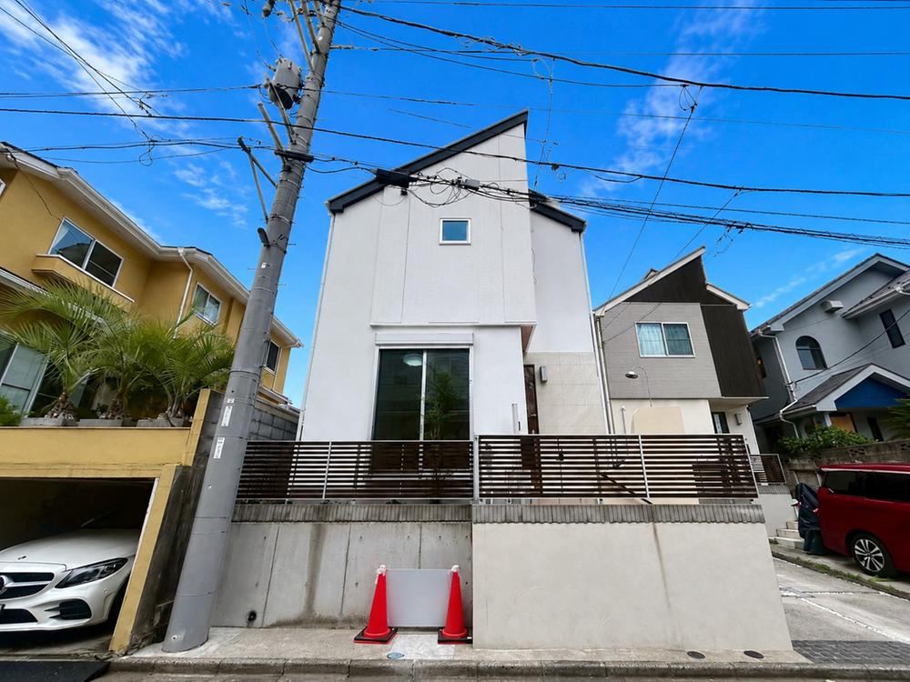 3LDK house in Kamakura, Kanagawa - Photo 1