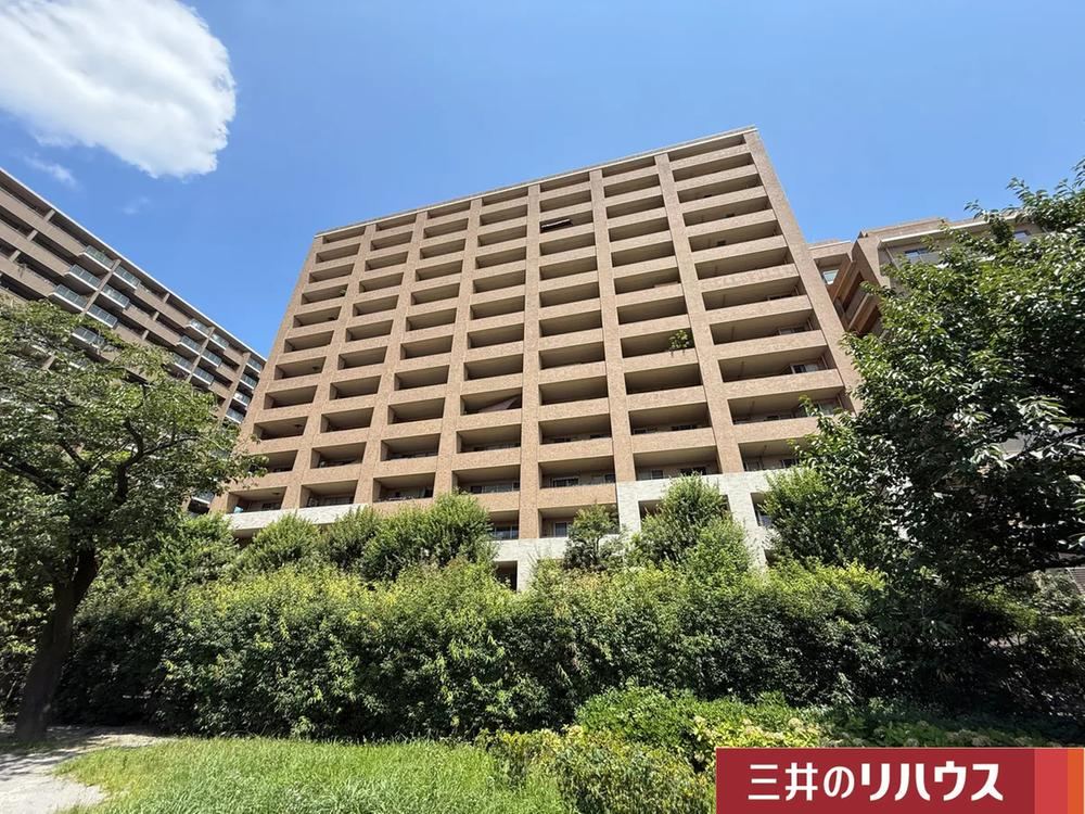 3LDK apartment in Setagaya Ward, Tokyo - Photo 1