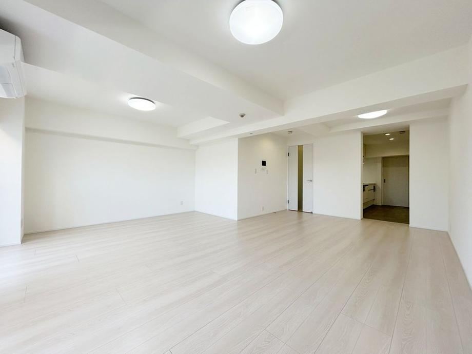 3LDK apartment in Kodaira, Tokyo - Photo 1